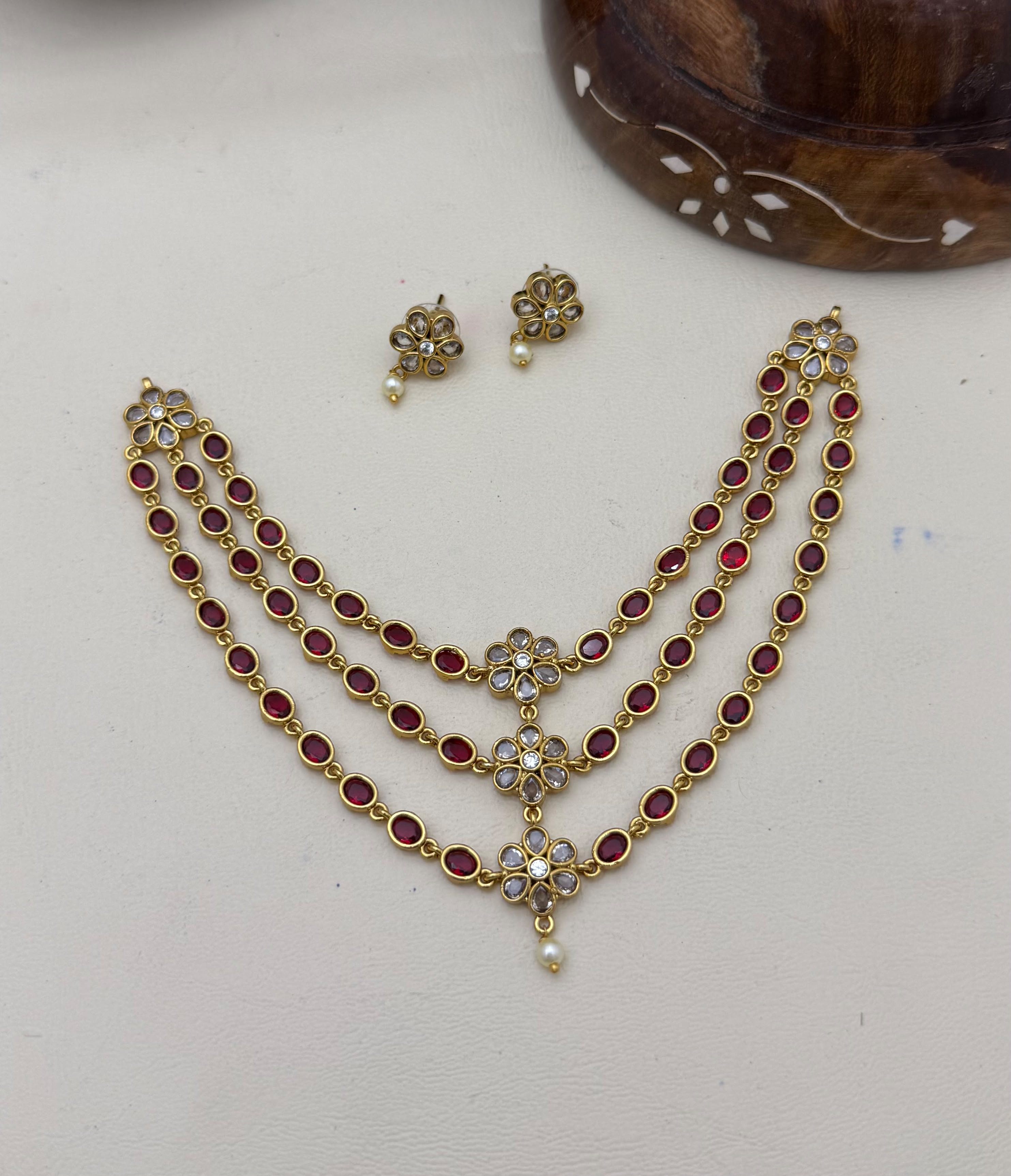 3 Layered Short Necklace view