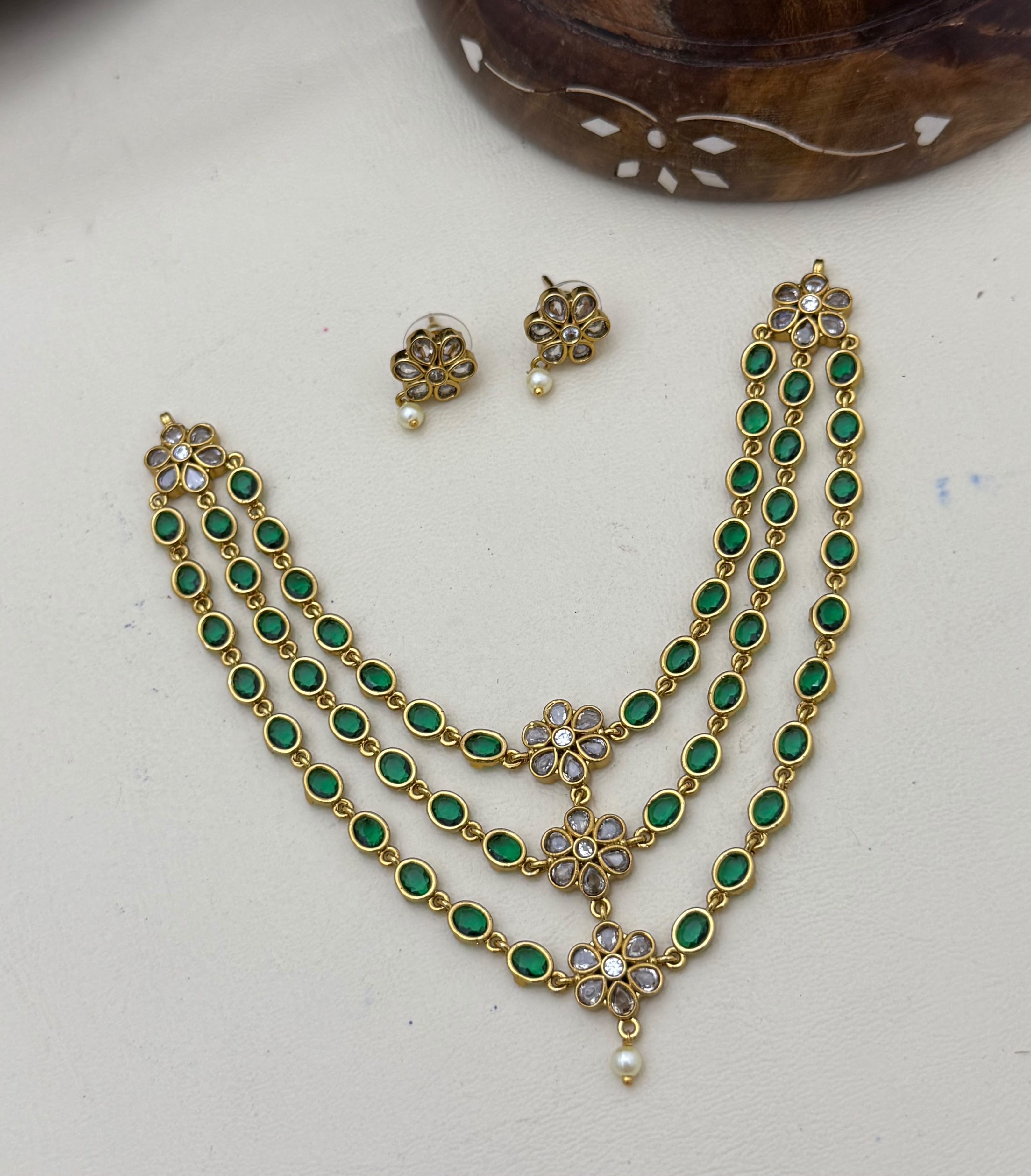3 Layered Short Necklace view